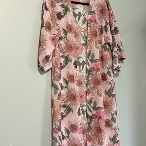 Wallflower Pink and Green Floral Kimono